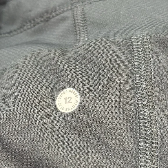 Lululemon Fast and Free Reflective High-Rise Classic-Fit Short 3" - Picture 8 of 8